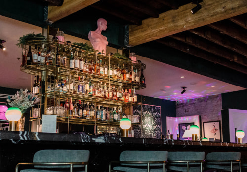 What Payment Methods are Accepted at Pubs and Bars in Orange County, Florida?